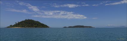 Dunk Island and Bedarra Island - QLD (PBH4 00 15099)